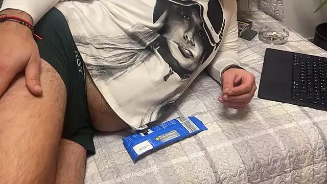 TARKAN1's Live XXX Chat