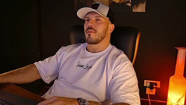 AngeloEric 라이브 XXX 채팅