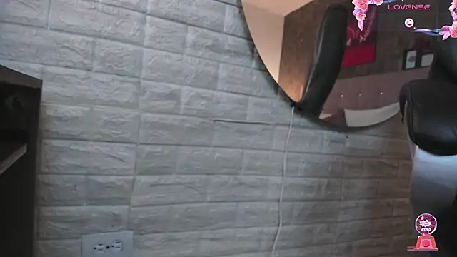 alice__tylor's Live XXX Chat