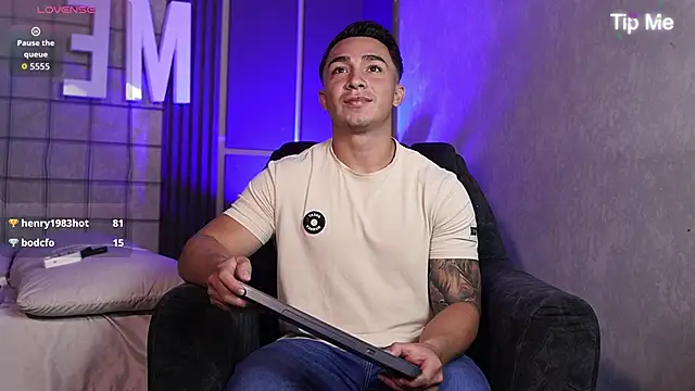 Ryan_Hunt's Live XXX Chat