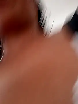 Zaahrinha Live XXX-chat