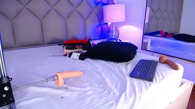 PamelaaPonce's Live XXX Chat