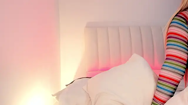 Chat XXX en directo de Hannahx__