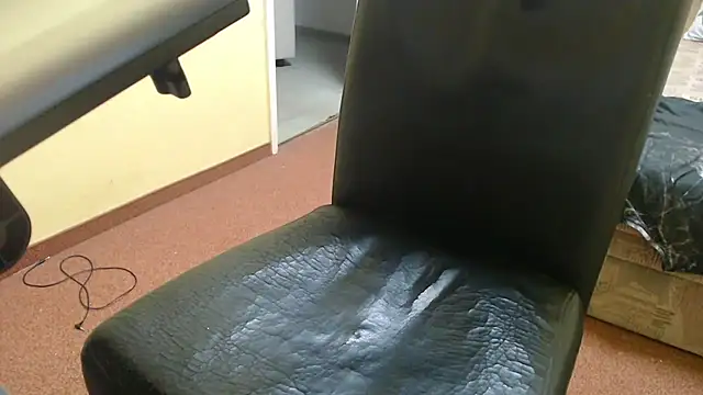 k74robert Live XXX-chat