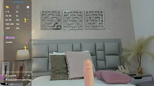 frehia_dimou's Live XXX Chat