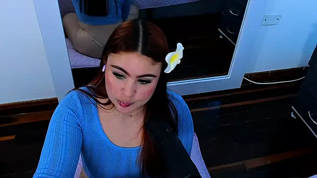 AdeleJhones' Live XXX Chat