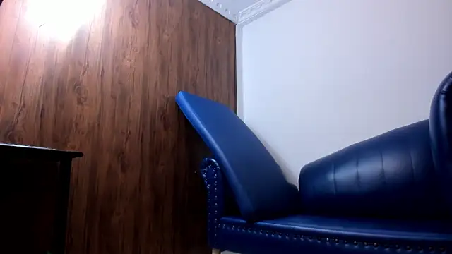 juanmechanic_'s Live XXX Chat