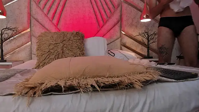 Boss_Domiinator's Live XXX Chat