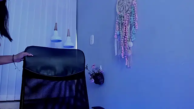 Lilo_Rose Live XXX-chat