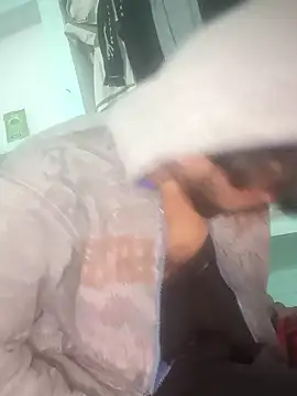 Hotraj24's Live XXX Chat