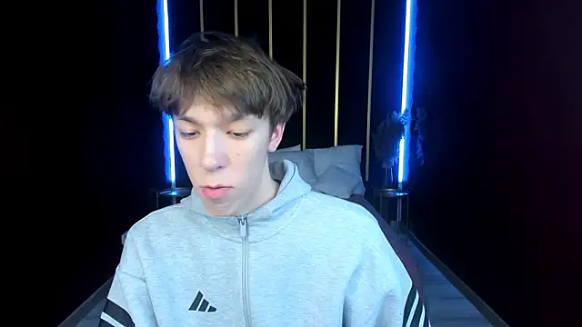 MarkBranston Live XXX-chat