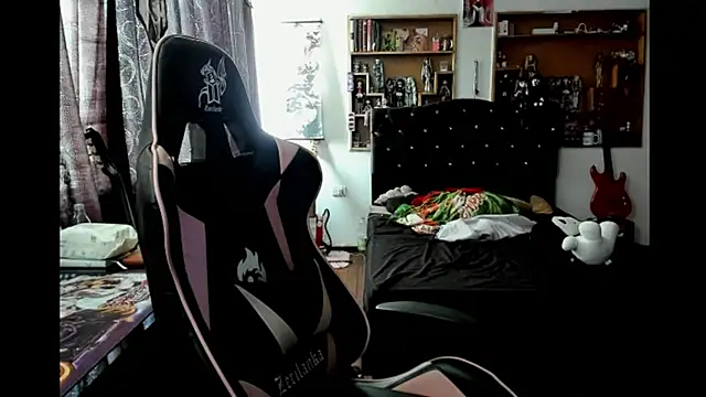 Maki_Zein_'s Webcam Show