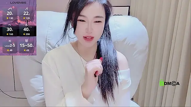 YunShan-33's Live XXX Chat