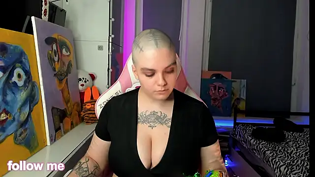 Chat +18 de enigmastella ao vivo