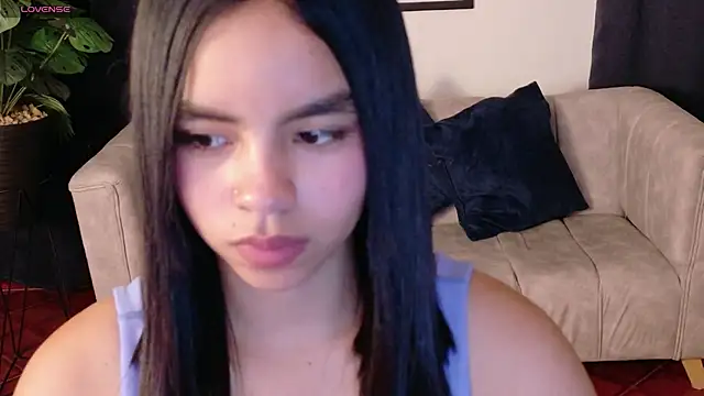 แชท XXX สดของ SofiaMante_