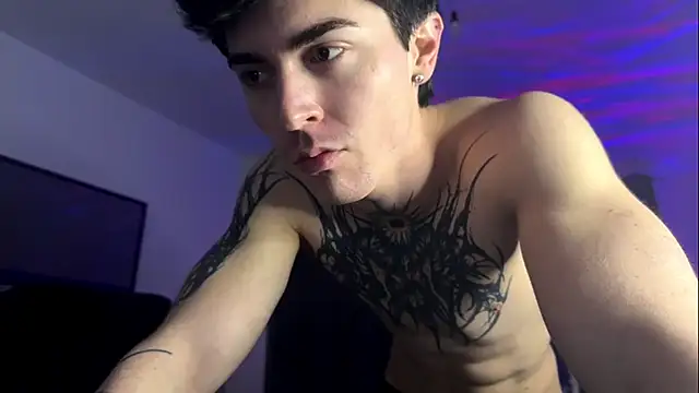 LiamFoster's Live XXX Chat