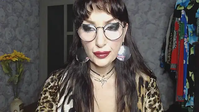 Aziza1 live XXX chat