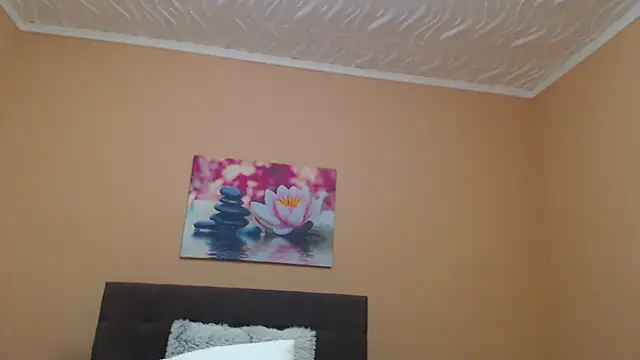 Онлайн чат XXX BanksAlba