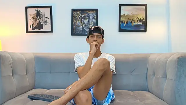 PRETTY_SEX1 Chat XXX live