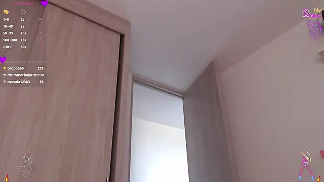 scarlett_diamond11のライブXXXチャット