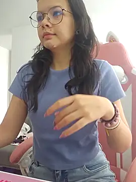 azumiichanのライブXXXチャット