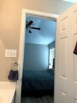 Fathero1time's Live XXX Chat