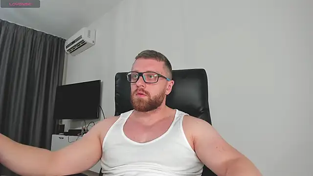 Findom_guy's Live XXX Chat