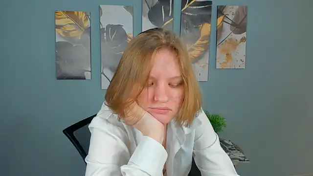 LilianSwall's Live XXX Chat