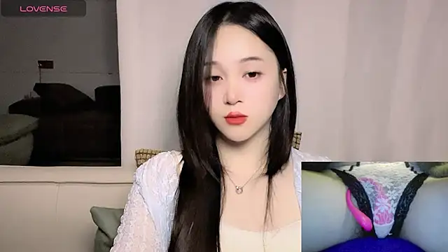 woaiqinqin's Live XXX Chat