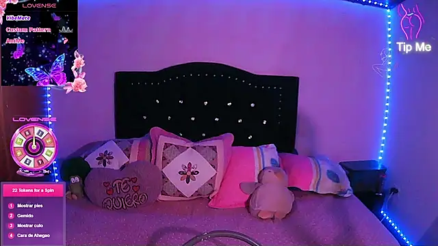 Terra_moonlight Webcam Show