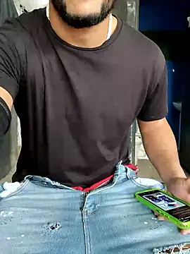 PIGHIGHDIRTY_p0 即時 XXX 聊天