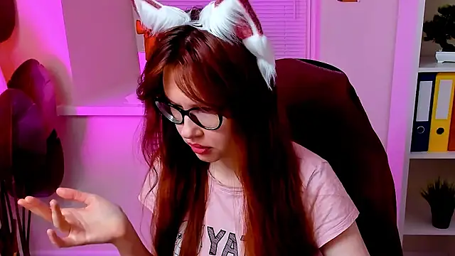 CarolGiggly live XXX chat