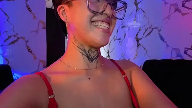 Rebeka-baker's Live XXX Chat