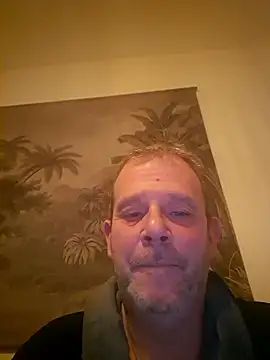 KnownObligation1's Live XXX Chat