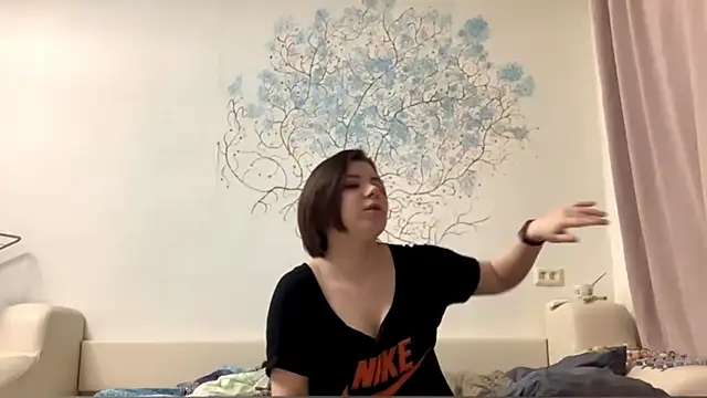 Elna_coolbyts webcam show