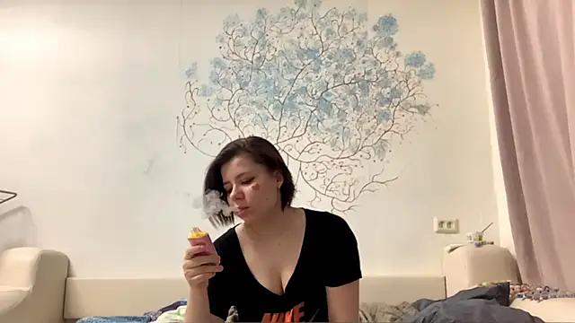 Elna_coolbyts' Webcam Show