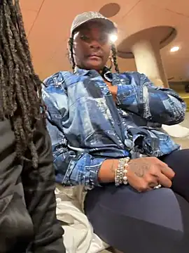 HaloRodeoLover2 Live XXX-chat