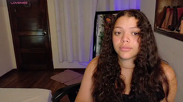 Amanda_sweet Adlı Modelin Canlı XXX Sohbeti