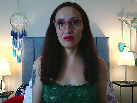 IberianMoonMK's Webcam Show