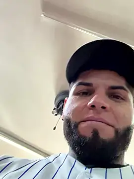 crazybarber69's Webcam Show