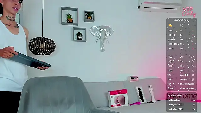 Chat +18 de AmberAdams_ ao vivo