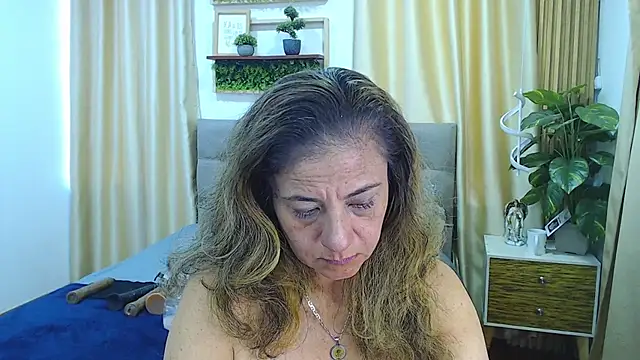 sasi_luna Live XXX-chat