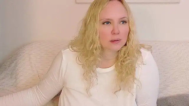 Sarah4you Live XXX-chat