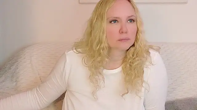 Sarah4you Live XXX-chat