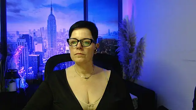 Chat +18 de ninarandmann ao vivo