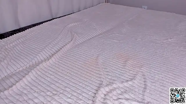 emmelieflorenceのライブXXXチャット