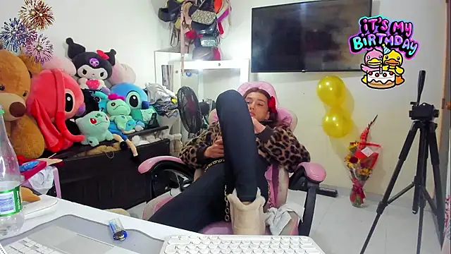 Lawrncesofiets' Live XXX Chat