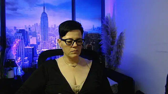 ninarandmann's Live XXX Chat