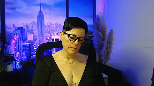 ninarandmann live XXX chat