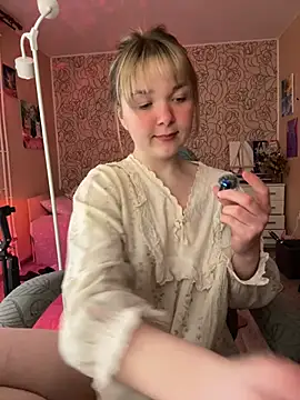 Emilly_Wills_'s Live XXX Chat